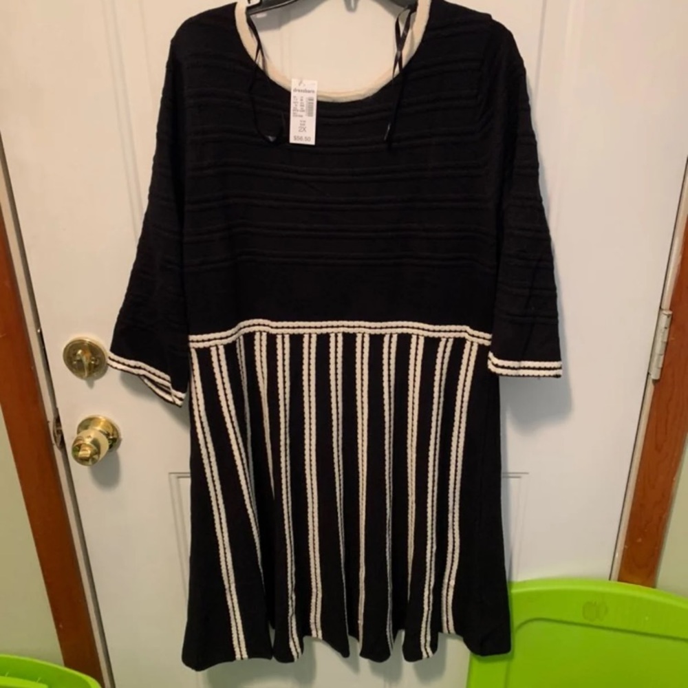Dressbarn Dress 2X NWT Black and White Stripes
